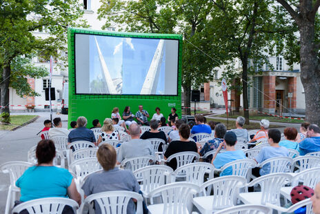 Film "Life Guidance" wird im Karl-Seitz-Hof gezeigt