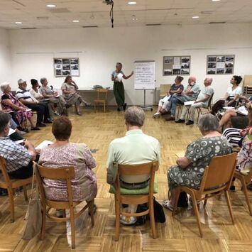 LernbegleiterInnen bei der Weiterbildung