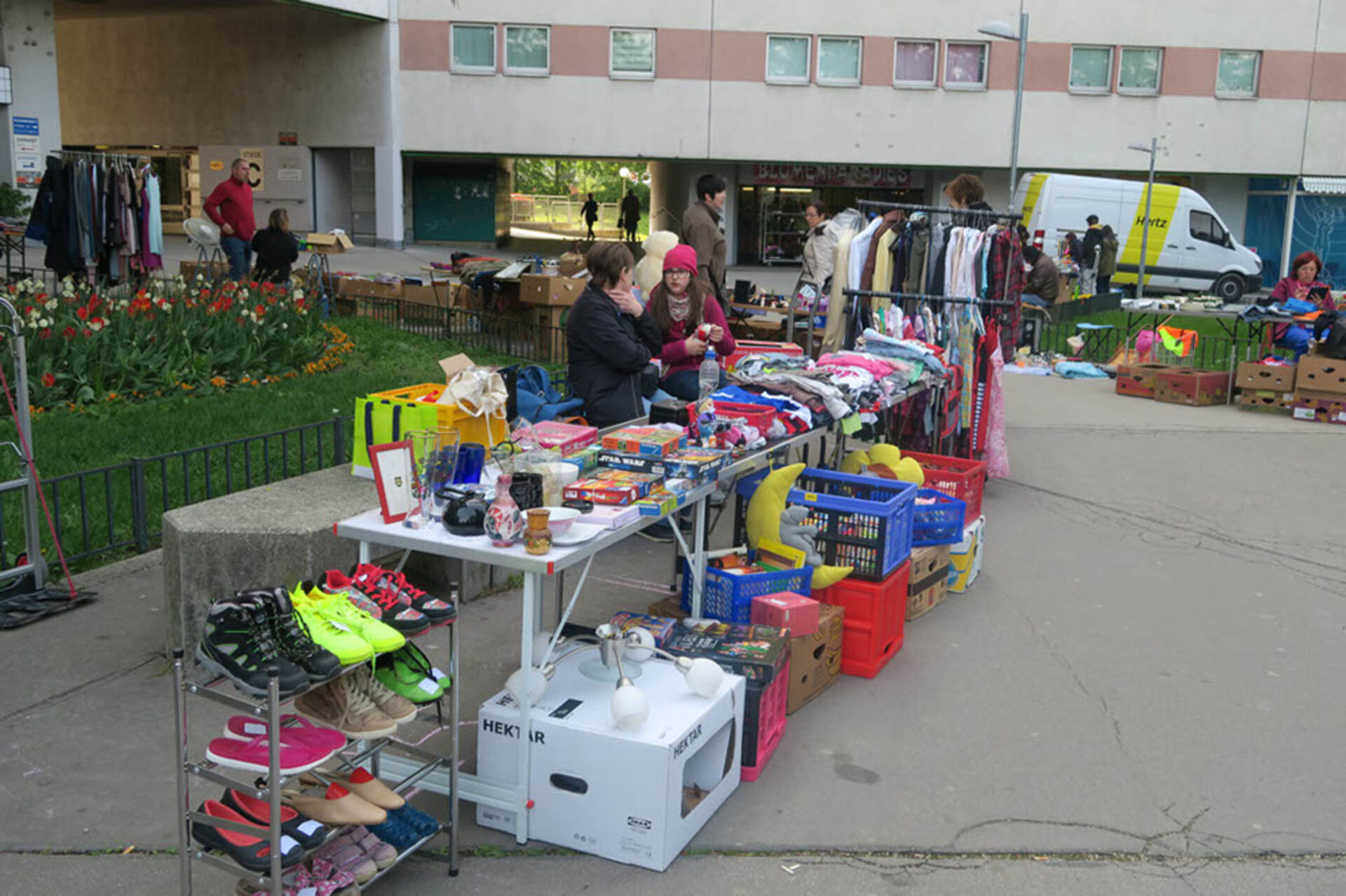 Tolle Schätze am Flohmarkt.