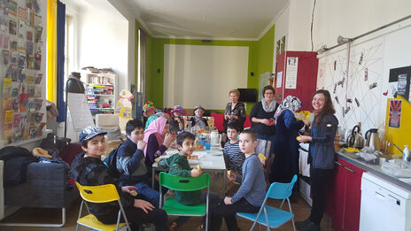 Frauenrunde beim Faschingsfest