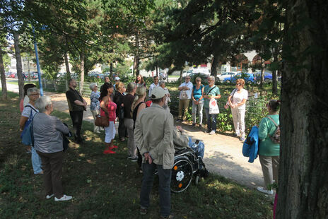 Besonders beeindruckende Garten-Projekte wurden besucht.