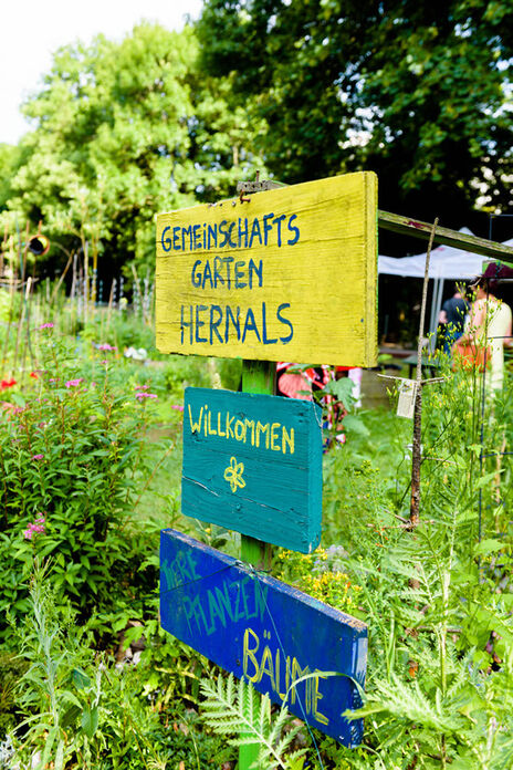 Die Beschilderung im Gemeinschaftsgarten Hernals.