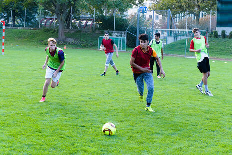 Voller Einsatz beim Gemeindebaucup 2017 in der Jugendsportanlage Venediger Au.