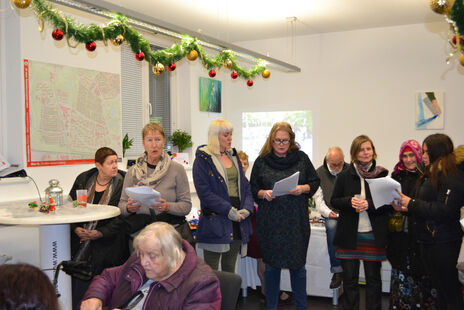 Gemeinsames Singen beim Jahresausklang