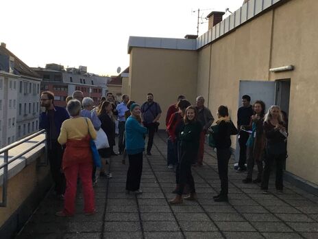 Zahlreiche BesucherInnen bei der Führung