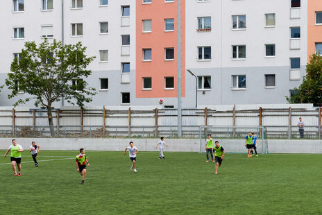Zahlreiche Spieler beim Gemeindebaucup