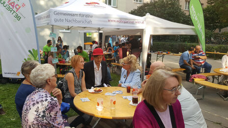 Zahlreiche BesucherInnen beim Fest