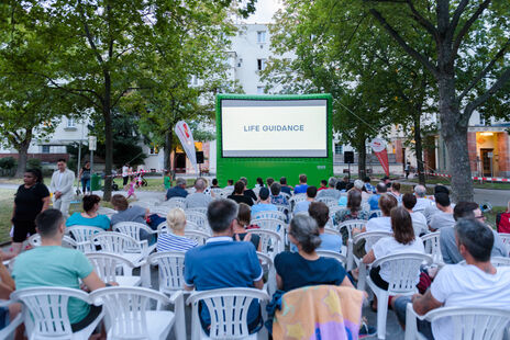 Film "Life Guidance" wird im Karl-Seitz-Hof gezeigt