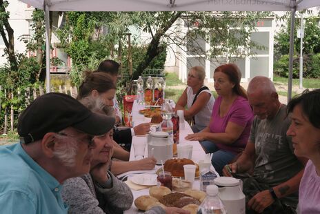 Zahlreiche BesucherInnen kamen zum Frühstück mit Bezirksvorsteher Marcus Franz