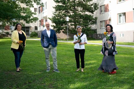 (v.l.n.r.) Vizebürgermeisterin und Wohnbaustadträtin Kathrin Gaál, Wohnservice Wien-Geschäftsführer Josef Cser, Wiener Wohnen-Direktorin Karin Ramser, wohnpartner-Bereichsleiterin Claudia Huemer