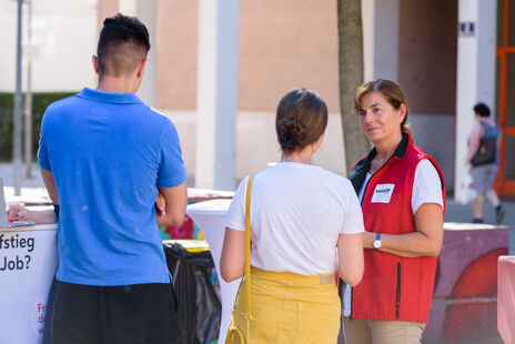 waff-Beratung am Alfred Kubin Platz