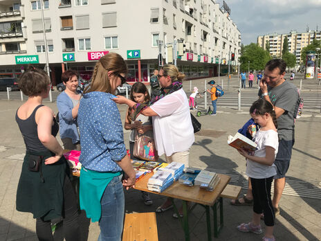 Zahlreiche Buch-Interessierte beim "Tag des Buches"