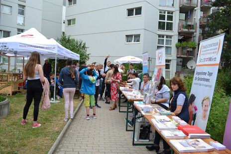 Zahlreiche Kooperationspartner beim Fest